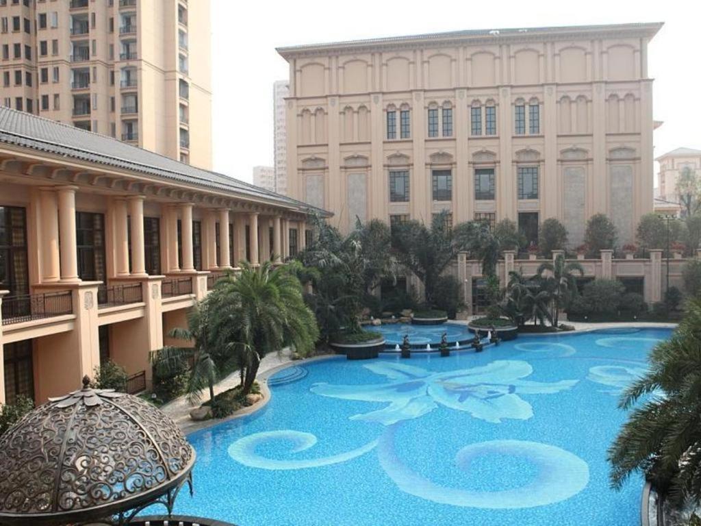 Chateau Starriver Guangzhou Peninsula Hotel Exterior photo